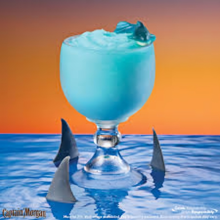 Mucho Shark Bowl